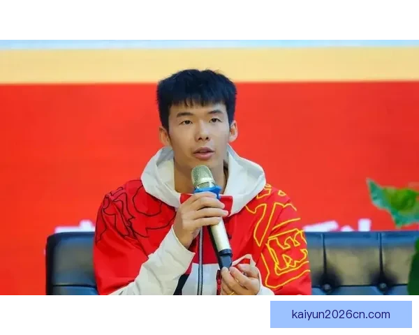 国家攀岩队走进校园分享奋斗与坚持的向上力量
